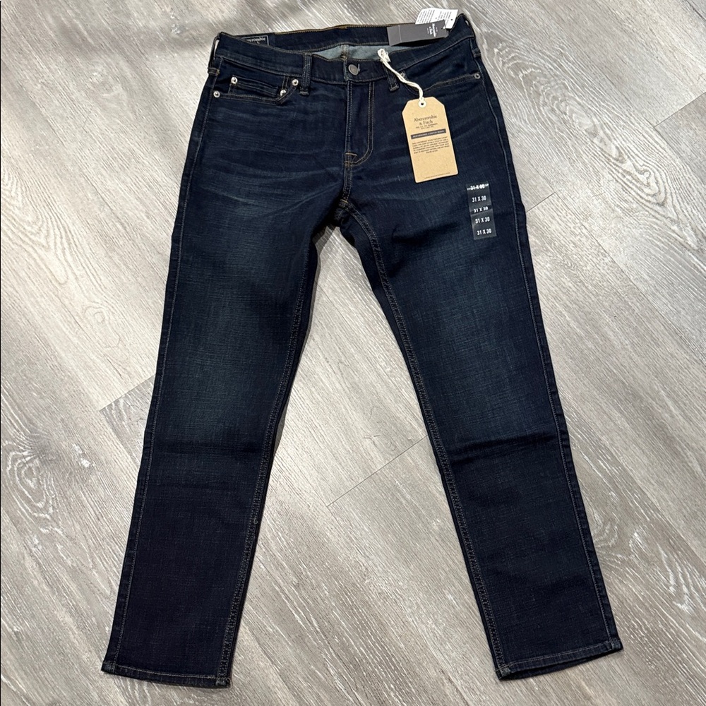 Abercrombie & Fitch Men's Dark Blue Jeans NWT 31x30